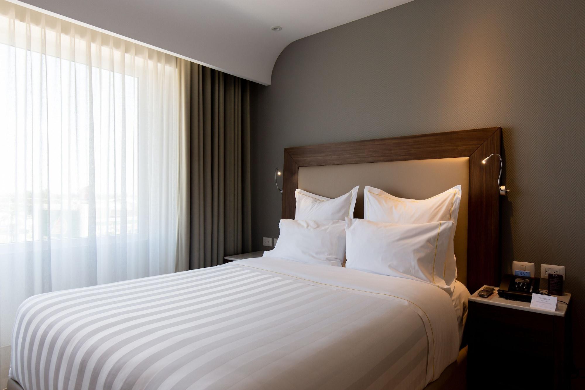 Hs Hotsson Hotel Irapuato Eksteriør bilde
