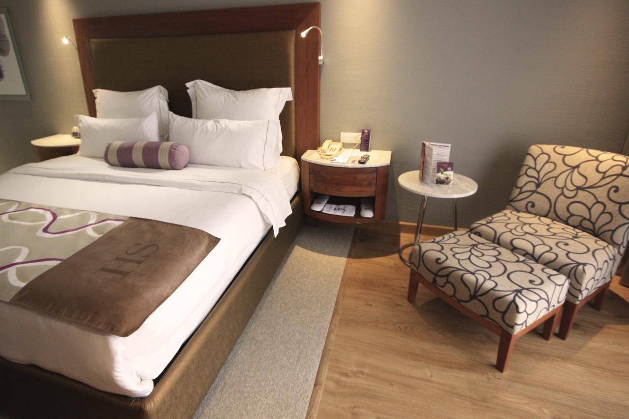 Hs Hotsson Hotel Irapuato Eksteriør bilde