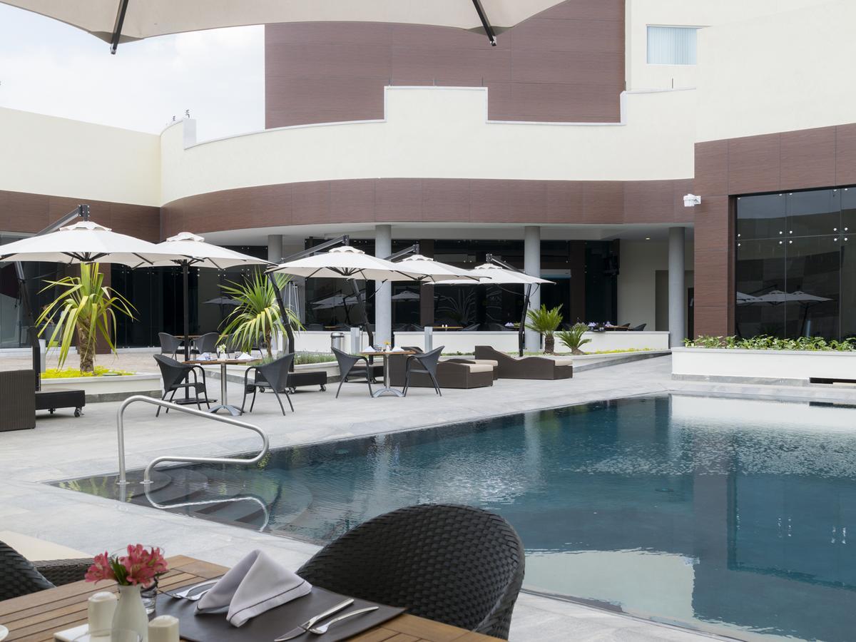 Hs Hotsson Hotel Irapuato Eksteriør bilde