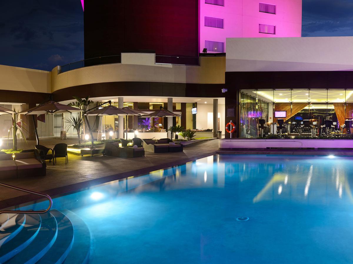 Hs Hotsson Hotel Irapuato Eksteriør bilde