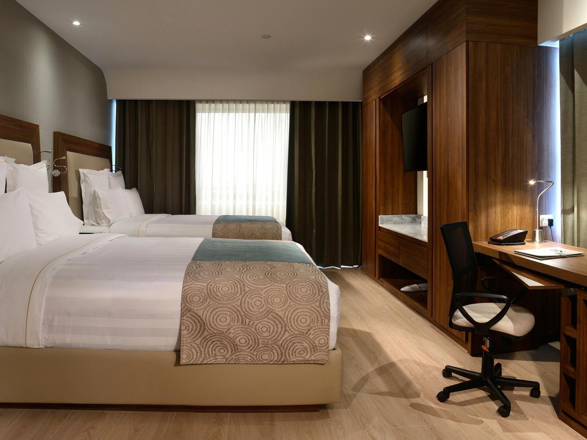 Hs Hotsson Hotel Irapuato Eksteriør bilde